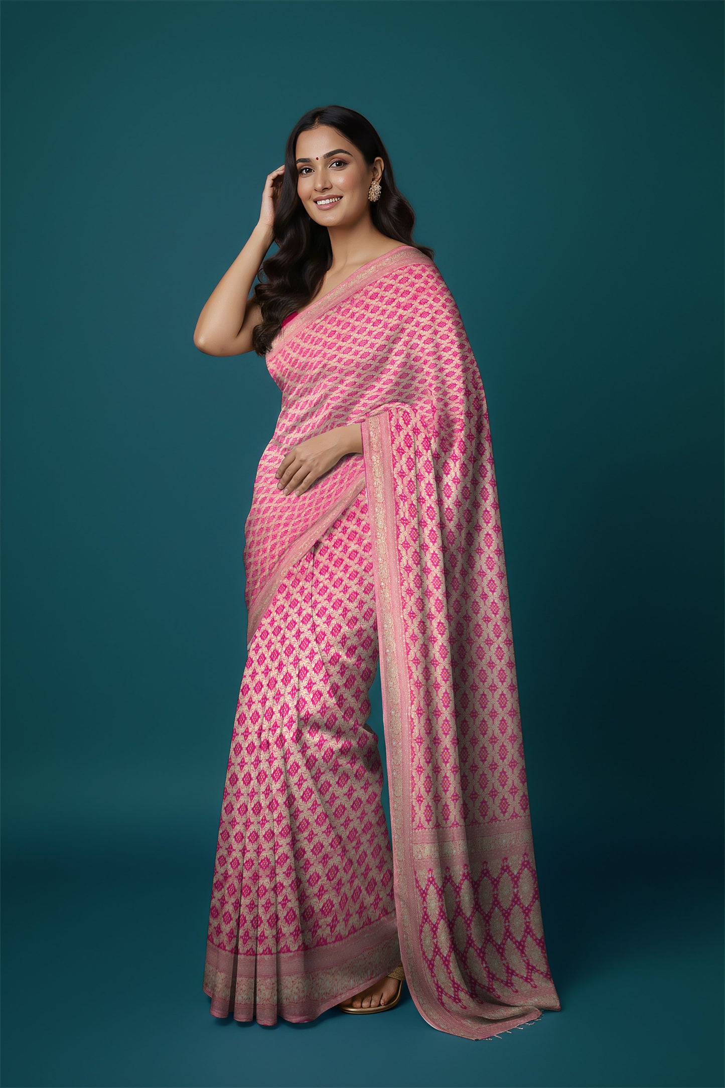Rangeela Rani Pink Khaddi Saree with Elegant Traditional Appeal